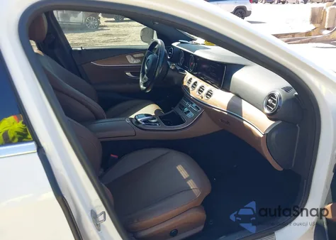 2018 Mercedes-Benz E 300 from USA, damaged, VIN WDDZF4JBXJA331893